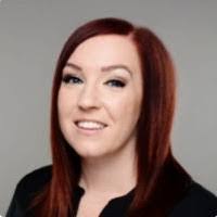 Melanie Ives's Instagram, Twitter & Facebook