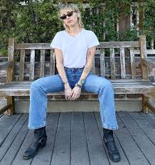 Check spelling or type a new query. Miley Cyrus New Haircut 2020