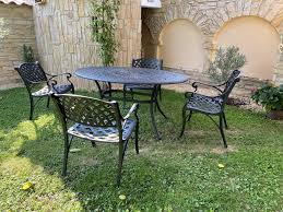 Contact details for crownhill garden furniture ltd in enfield en2 9dx from 192.com business directory, the best resource for finding furniture (garden) listings in the uk. What Is The Best Shape Garden Table For Your Outdoor Space Lazy Susan