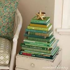 Pin By Montgomery S On Books Holidays Book Christmas Tree Simple Christmas Tree Christmas Inspiration