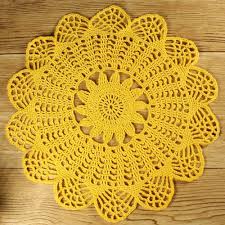 Namaskar/sat shree akal ,in this video i am going to tell you how to make around table runner in. Cotton Yarn Round Hand Crochet Table Mat By Padmavathi Handicrafts Cotton Yarn Round Hand Crochet Table Mat Id 5127105