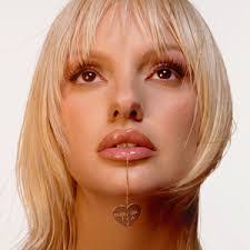 Stan Nicholas's Instagram, Twitter & Facebook