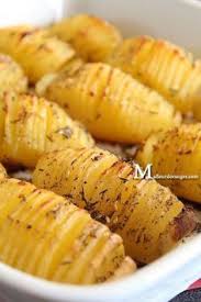 Ces Pommes De Terre Au Four A La Suedoise Sont Vraiment Delicieuses L Avantage C Est Qu On Les Pre Recettes De Cuisine Pommes De Terre Roties Au Four Recette