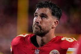 Travis Kelce is taking a break, and there won't be any more New Heights  podcasts for a while | Marca