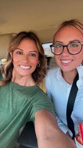 Come see me at The Boat Yard tonight!!!! 💕 and wow, 300 people wishing me  happy birthday! I appreciate you so much; it's been a great day so far!!!  Make up on