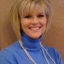 Lisa Ducote's Instagram, Twitter & Facebook