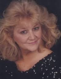 Anna Bordner's Instagram, Twitter & Facebook