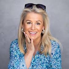 Her Healthy Glow: Embrace Wellness and Radiate Confidence From the Inside  Out