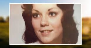 Sondra Vincent's Instagram, Twitter & Facebook