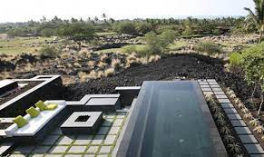Employing a minimal yet striking design, park lane seems to blend perfectly with its metropolitan environment, while evoking an air of unmistakable sophistication. Hawaiian Residence Blows Us Away With Green Design