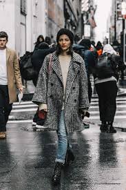 Choisissez parmi nos 387 manteau carreaux pour femme pour toutes les tailles et toutes vos envies shopping, à partir de 38 euros, uniquement sur modalova. 33 Idees De Manteau Carreaux Manteau Mode Manteau A Carreaux
