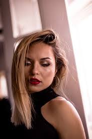 Anna Melamed's Instagram, Twitter & Facebook