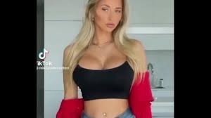 Video homenaje blonde busty nude - XNXX.COM