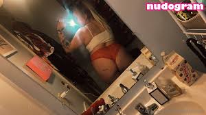 KinkyKinzie  kinkykinzie2 Гола изтичане OnlyFans снимка 34 - Nudogram v2.1