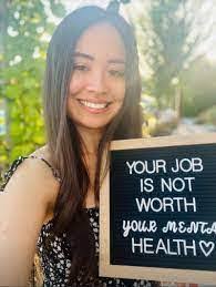 Lana Kohler's Instagram, Twitter & Facebook