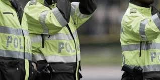 La policía nacional tiene un nuevo color, ahora vestirá de azul para unirse al estándar internacional. Ministerio De Defensa Presento El Nuevo Uniforme De La Policia Nacional El Pilon Noticias De Valledupar El Vallenato Y El Caribe Colombiano