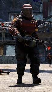 The Royal Guard Heavy Gunner Commander Is An Elite Variant Of The Regular Heavy Gunners Of Royal Guards He Is More Tr Royal Guard Star Wars Images Red Helmet