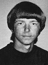 TRYING TO SEE IF MAUREEN MURDOCK IS STILL IN MUNCIE. I BELIEVE SHE WENT TO  WESTVIEW AS WELL BEFORE MOVING.