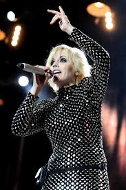 Ele funciona como a maioria dos aplicativos disponíveis no google play, baixando. Dolores O Riordan S Death The Tragic Story Behind The Cranberries Biggest Song Zombie