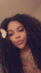 I'm obsessed with my current set up! Just missing the jewelry in both  nostrils!