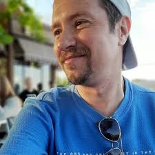 Evan Pearce (@DJEvanPearce)