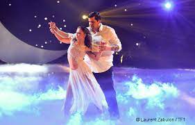 Interviewés par la suite par tf1, yoann riou et emmanuelle berne ont fait part de leurs premières impressions après cette élimination. Danse Avec Les Stars Le Debrief S07 La Finale Remportee Par Laurent Maistret Et Denitsa Ikonomova Danses Avec La Plume L Actualite De La Danse