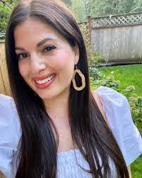 Albert Carnahan's Instagram, Twitter & Facebook