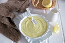 Se nella preparazione manuale richiede qualche attenzione in fase di cottura, con il bimby diventa un gioco da ragazzi. Crema Pasticcera Senza Uova Senza Lattosio E Senza Glutine Le Ricette Di Elisir