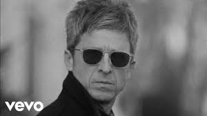 NEW SINGLE : NOEL GALLAGHER'S HIGH FLYING BIRDS release new single 'FLYING  ON THE GROUND'