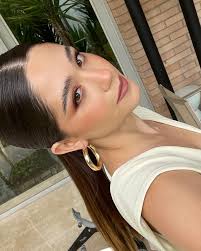 Jennifer Arango Makeup artist & hairstyle