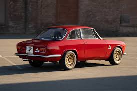 Image result for Blu Chiaro 1967 Alfa-Romeo