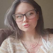 Do I need a bassinet with wheels or a sturdy one?