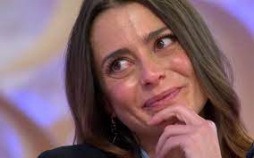 Não exijas dos outros qualidades que ainda não possuem (chico xavier). Patricia Tavares Mensagem Do Irmao Deixa A Em Lagrimas Atriz Fala Em Sentimento De Culpa Nova Gente