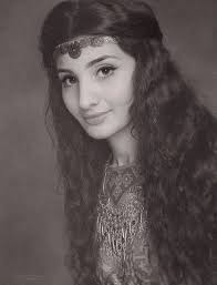 Армянская женщина-хранительница языка, национальности и нравственных  устоев" © Раффи "Хент" 2025