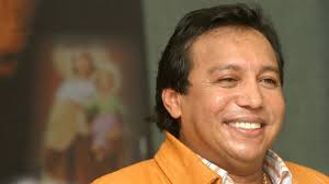 Lo mejor 17 grandes exitos. Diomedes Diaz Y La Supuesta Maldicion Que Ha Causado La Muerte De Sus Hijos