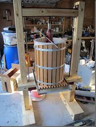 Building your own diy apple press, naturally. 18 Easy To Follow Diy Cider Press Plans To Make Your Own Apple Cider Page 2 Of 2