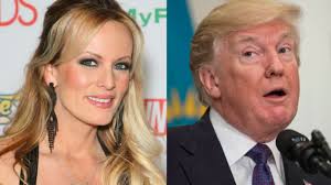 Porno yıldızı Stormy Daniels: Artık Trump ile yaşadıklarımı anlatabilirim  | Euronews