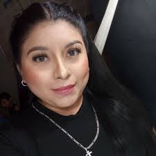 Alejandra Dzul's Instagram, Twitter & Facebook