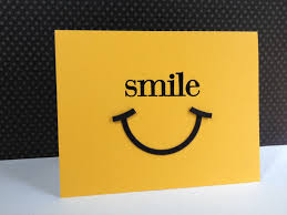 Sejak hadirnya aplikasi whatsapp pertama kali tahun 2009, yang didalamnya sudah tersedia berbagai emoji, dimana emoji tersebut kita buat terjemahan tersendiri berdasarkan. Gambar Emoji Senyum Sinis