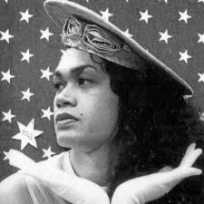 Serena Cowan's Instagram, Twitter & Facebook