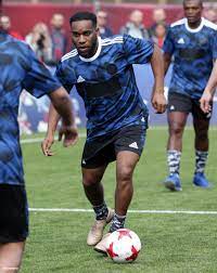 Bolton wanderers celebrates 'magician' okocha with super eagles inspired shirt. Jay Jay Okocha Wikipedia