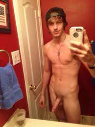 Pretty Boy Shows His Nice Hung Penis - Nude Man Cocks
