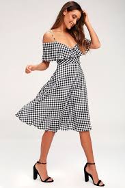Black And White Gingham Midi Skirt Avila Black And White Gingham Midi Dress With Images Dresses Sundress Outfit Midi Skirt Outfit
