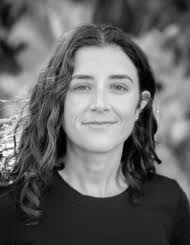 Annie Hartnett at Harvard Book Store