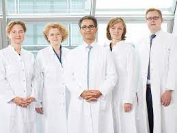 Ich möchte gerne eine zweite meinung einholen und wollte mir hierfür einen anderen orthopäden aussuchen. Rheumatologie Facharzt Praxis Medizinicum Hamburg