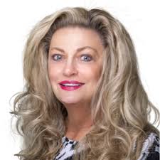 Candy Adams's Instagram, Twitter & Facebook