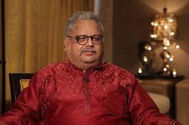 Rakesh, along with his wife, rekha jhunjhunwala, has earned rs. Rakesh Jhunjhunwala Wife Rekha Reduce Stake In Titan To 5 53 In March Quarter