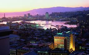 Un mondo di vantaggi e servizi che renderanno la tua vita più semplice. Italiens Banken Vor Konsolidierung Borsen Zeitung