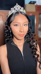 Salón de eventos “EL HUERTO” 📍Ubicado a una calle de avenida 20 de  noviembre, en la supermanzana 227 Super precio para 50 personas con mesas y  sillas $4,300 Servicio de 6 horas