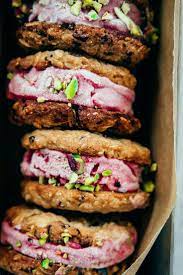 Pin By Blanca Natalie On Food And Drinks Sandwich Cookies Froyo Recipe Gelato Recipe